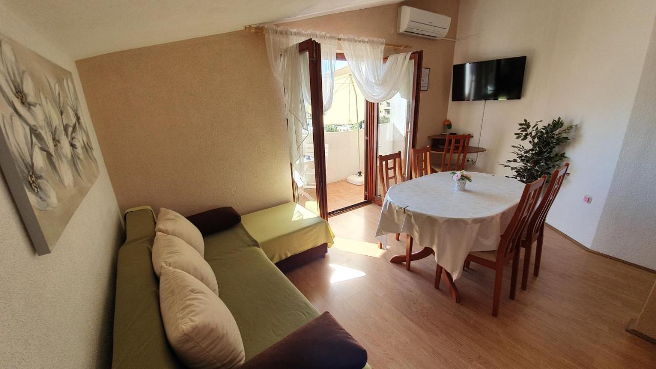 Apartments Sime Сукошан Экстерьер фото